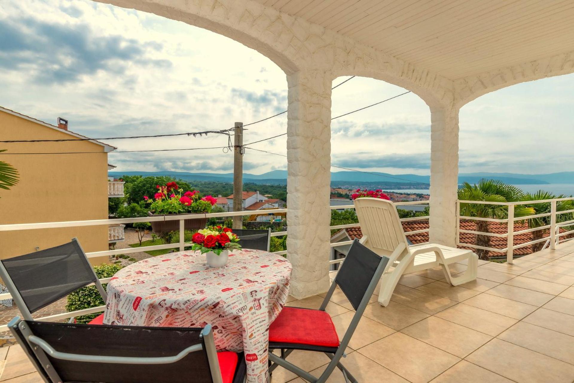 Apartments Kremenici Malinska Εξωτερικό φωτογραφία