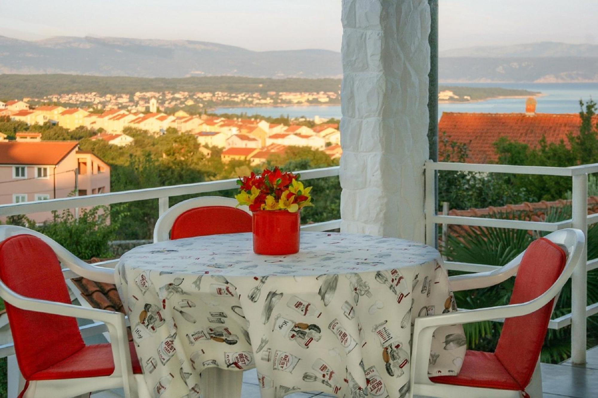 Apartments Kremenici Malinska Εξωτερικό φωτογραφία