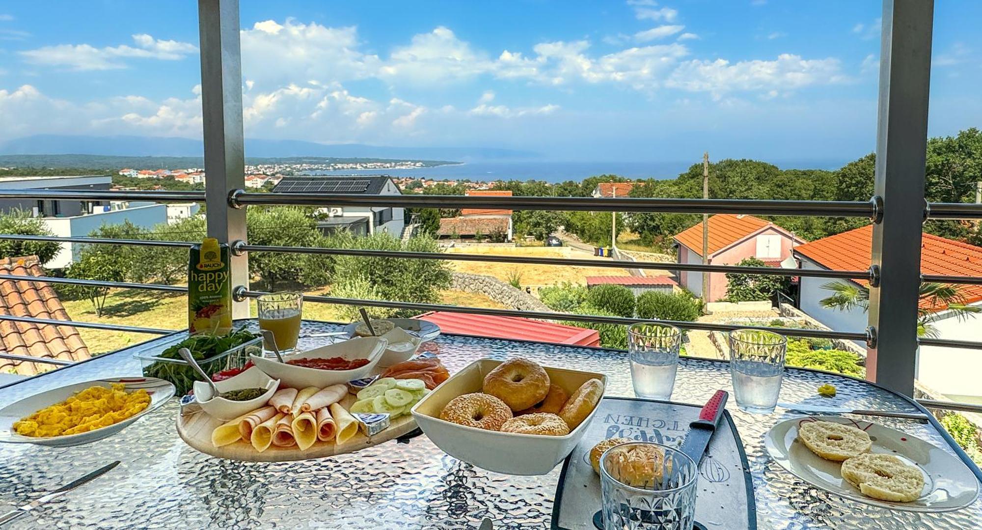 Apartments Kremenici Malinska Εξωτερικό φωτογραφία
