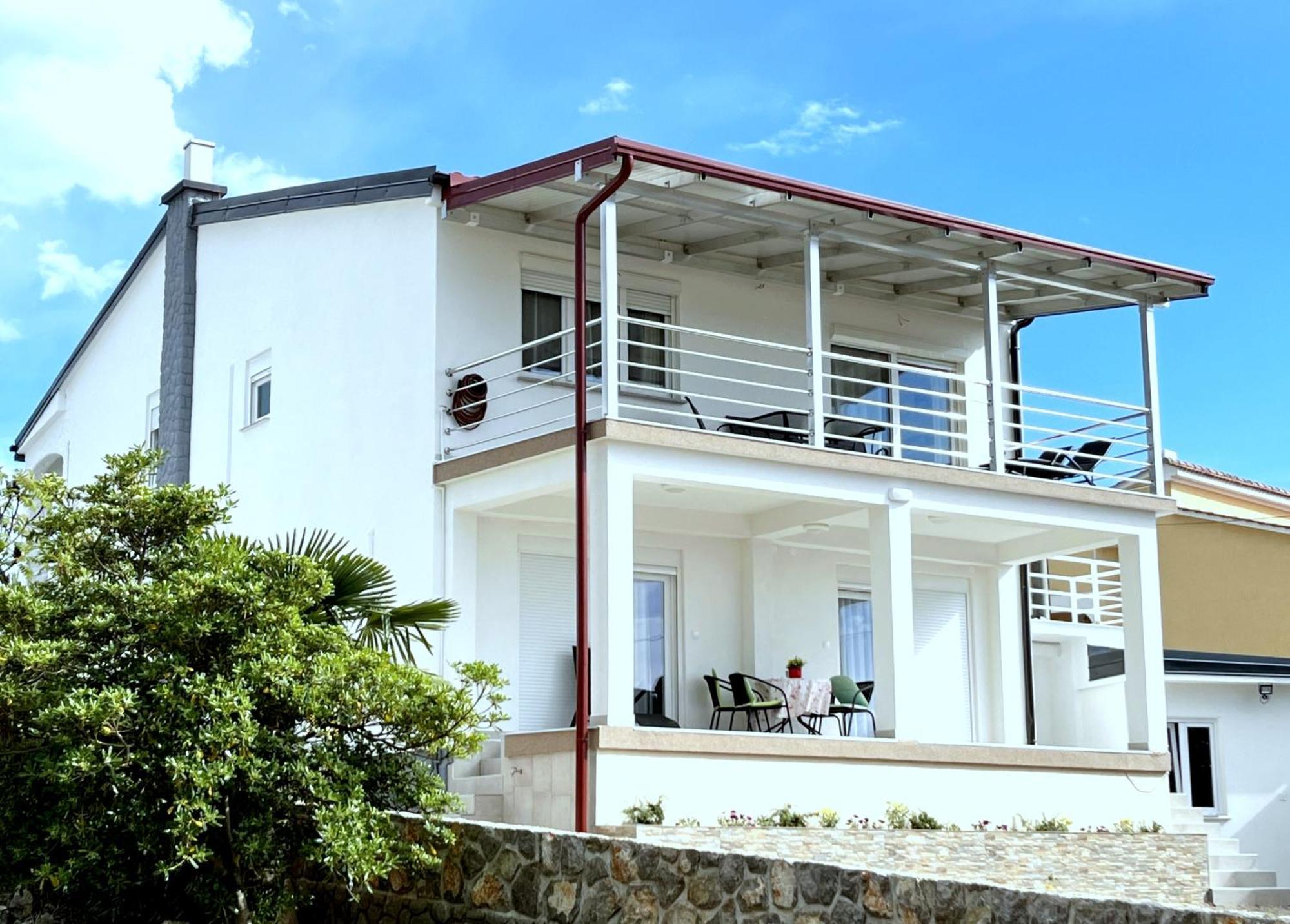 Apartments Kremenici Malinska Εξωτερικό φωτογραφία