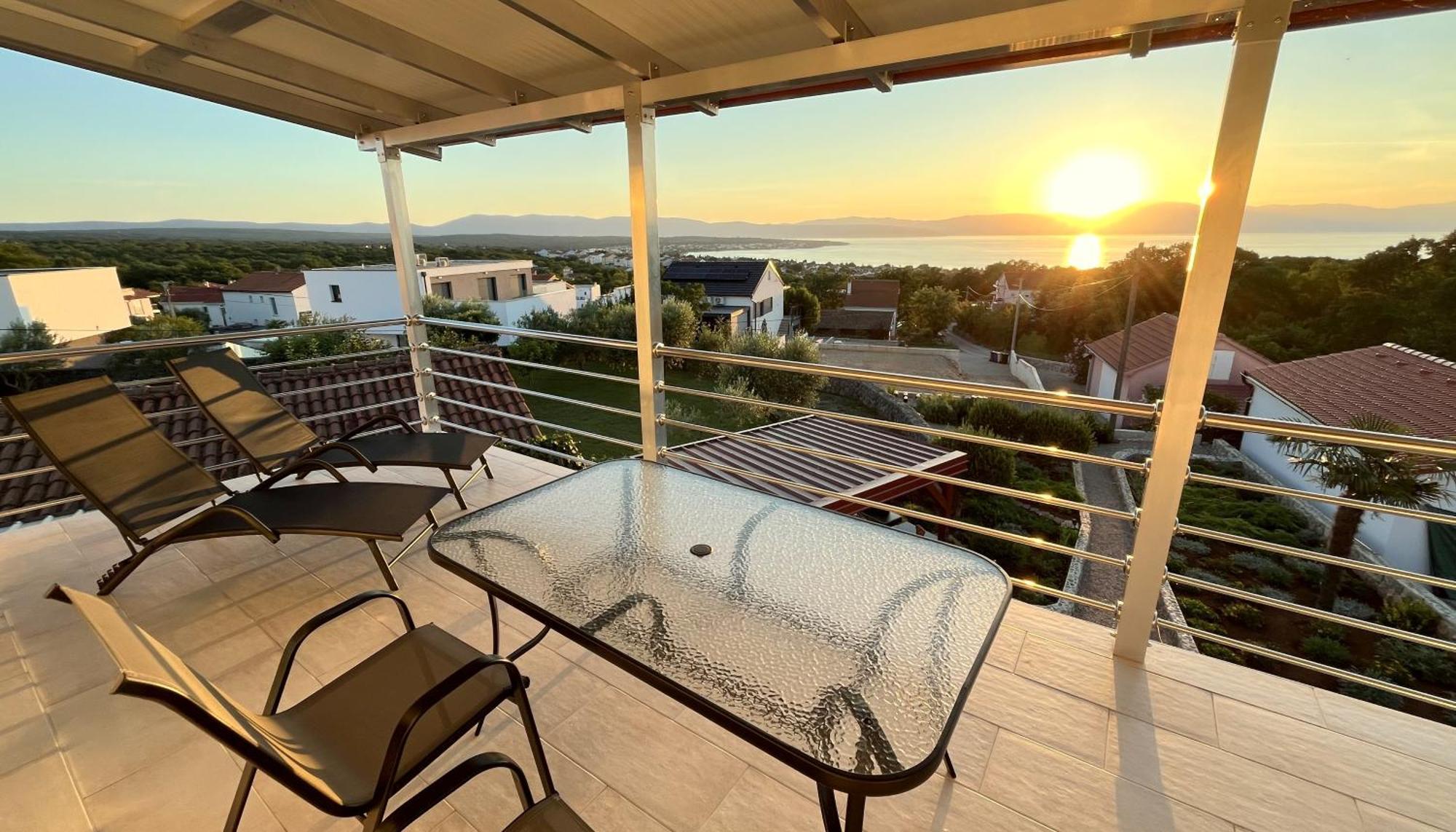 Apartments Kremenici Malinska Δωμάτιο φωτογραφία